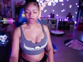 lovenzia webcam