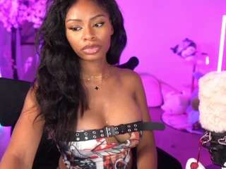 lovenzia's live room