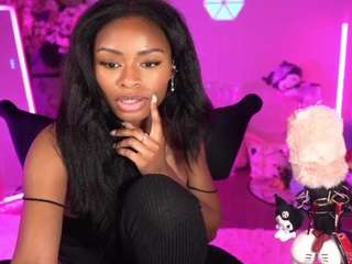 lovenzia chat