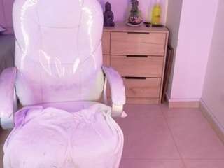 miia-thompson-1 Live Webcam on CamSoda