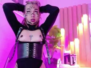 rossierosse1 Live Webcam on CamSoda