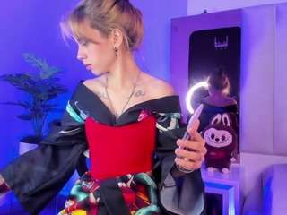 rossierosse1 Live Webcam on CamSoda