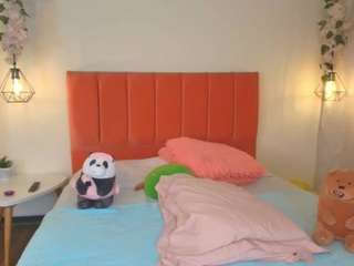 Caandace live webcam show