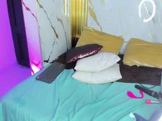dianamilf Live Webcam on CamSoda