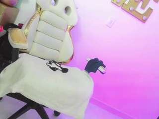 dianamilf live webcam show