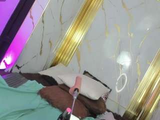 Dianamilf live webcam show