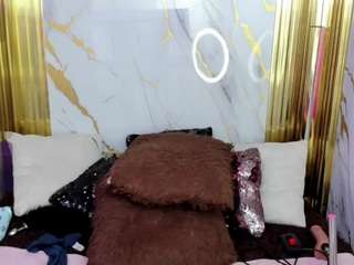 Dianamilf live cam preview