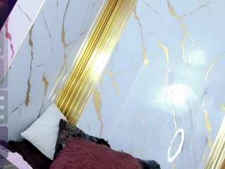 Dianamilf's cam show statistics and live stream