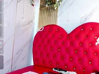 Dianamilf live cam preview