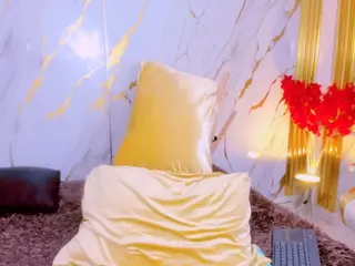 Dianamilf's Live Sex Cam Show