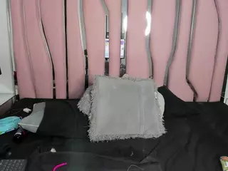yailin-sexy's Live Sex Cam Show