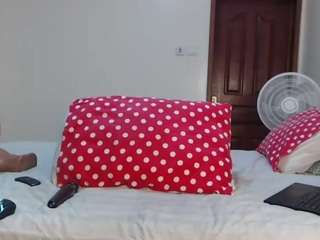 pecky-pinky live webcam show
