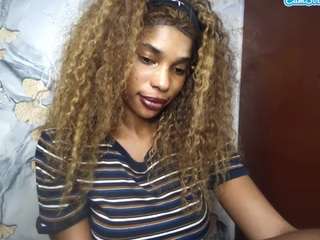 tweezzy Live Webcam on CamSoda