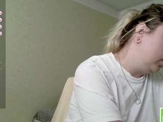 you-dreams Live Webcam on CamSoda
