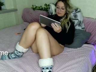 you-dreams from CamSoda is Freechat