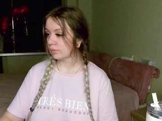 you-dreams Live Webcam on CamSoda