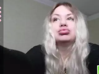 you-dreams's Live Sex Cam Show