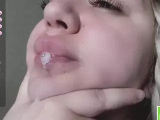 you-dreams's Live Sex Cam Show
