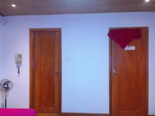 scarlett-megan's Live Sex Cam Show