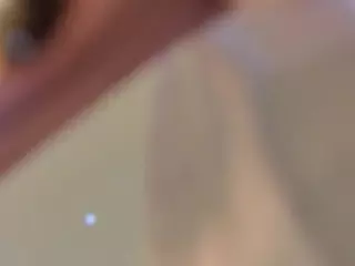 mia-jonnes's Live Sex Cam Show