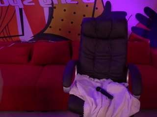 daenerysdaen Live Webcam on CamSoda
