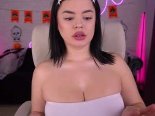 daenerysdaen Live Webcam on CamSoda