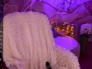 DaenerysDaen's Live Sex Cam Show