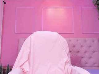 sweet-yeileenxx Live Webcam on CamSoda