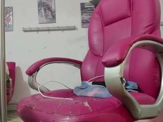 antonellakling's CamSoda show and profile