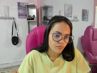 antonellakling Live Webcam on CamSoda