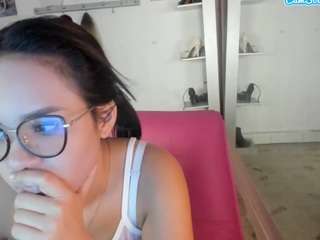 ANTONELLAKLING live webcam show