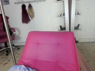 ANTONELLAKLING live webcam show