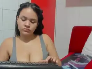 ANTONELLAKLING's Live Sex Cam Show