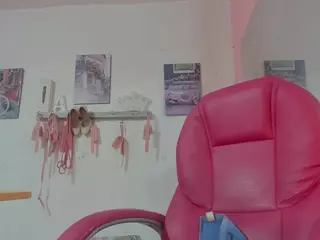 ANTONELLAKLING's Live Sex Cam Show