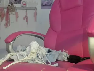 ANTONELLAKLING's Live Sex Cam Show