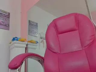 ANTONELLAKLING's Live Sex Cam Show