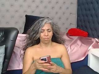 brendavelasquez webcam