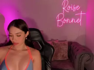 RoiseBonnet's Live Sex Cam Show