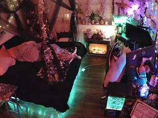 Live Smoking Cam camsoda voyeurcam-veccasalt-01