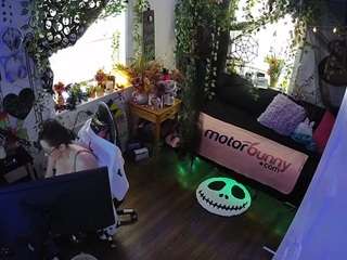 voyeurcam-veccas... Live Webcam on CamSoda