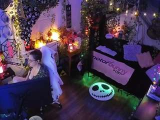 voyeurcam-veccasalt-01 from CamSoda is Freechat