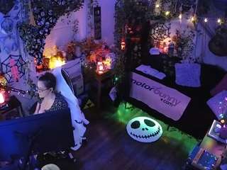 VECCASALT-Welcome! -NEW FANCLUB OPTION AVAILABLE!-LIVE Performance room/no tips needed! MODEL PAGE@VECCASALT-Please respect room rules. [8999 tokens remaining]