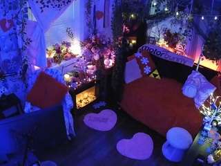 Welcome folks!-LIVE Performance room/no tips! MODEL PAGE@VECCASALT Ft. @NelParker -Please respect room rules. [8973 tokens remaining]