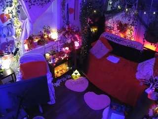 Welcome folks!-LIVE Performance room/no tips! MODEL PAGE@VECCASALT Ft. @NelParker -Please respect room rules. [8997 tokens remaining]