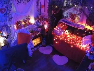 Welcome folks!-LIVE Performance room/no tips! MODEL PAGE@VECCASALT Ft. @NelParker -Please respect room rules. [8994 tokens remaining]