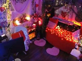 Welcome folks!-LIVE Performance room/no tips! MODEL PAGE@VECCASALT Ft. @NelParker -Please respect room rules. [8994 tokens remaining]