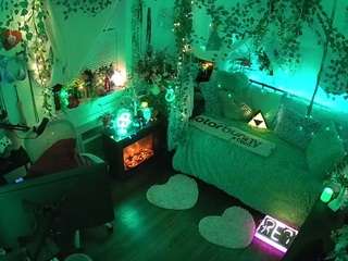 Welcome folks!-LIVE Performance room/no tips! MODEL PAGE@VECCASALT Ft. @NelParker -Please respect room rules. [8943 tokens remaining]