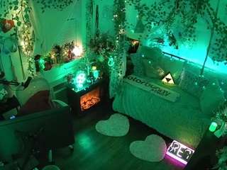 Welcome folks!-LIVE Performance room/no tips! MODEL PAGE@VECCASALT Ft. @NelParker -Please respect room rules. [8943 tokens remaining]