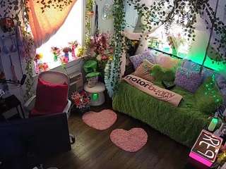 Welcome folks!-LIVE Performance room/no tips! MODEL PAGE@VECCASALT Ft. @NelParker -Please respect room rules. [8918 tokens remaining]