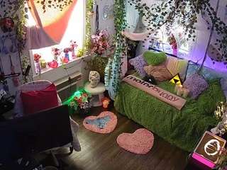 Welcome folks!-LIVE Performance room/no tips! MODEL PAGE@VECCASALT Ft. @NelParker -Please respect room rules. [8999 tokens remaining]